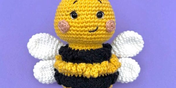 Crochet Bee Amigurumi Free Pattern