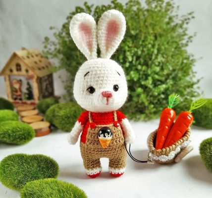 Amigurumi Bunny Free Crochet Pattern