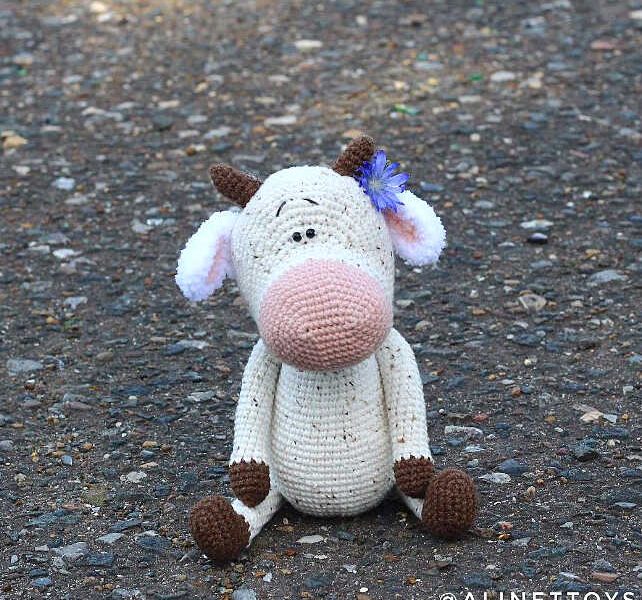 Amigurumi Cow Free Pattern