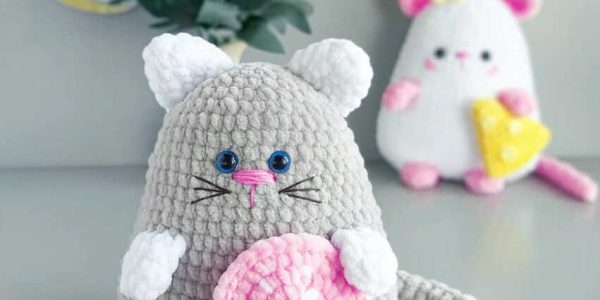 Amigurumi Cat Free Crochet Pattern