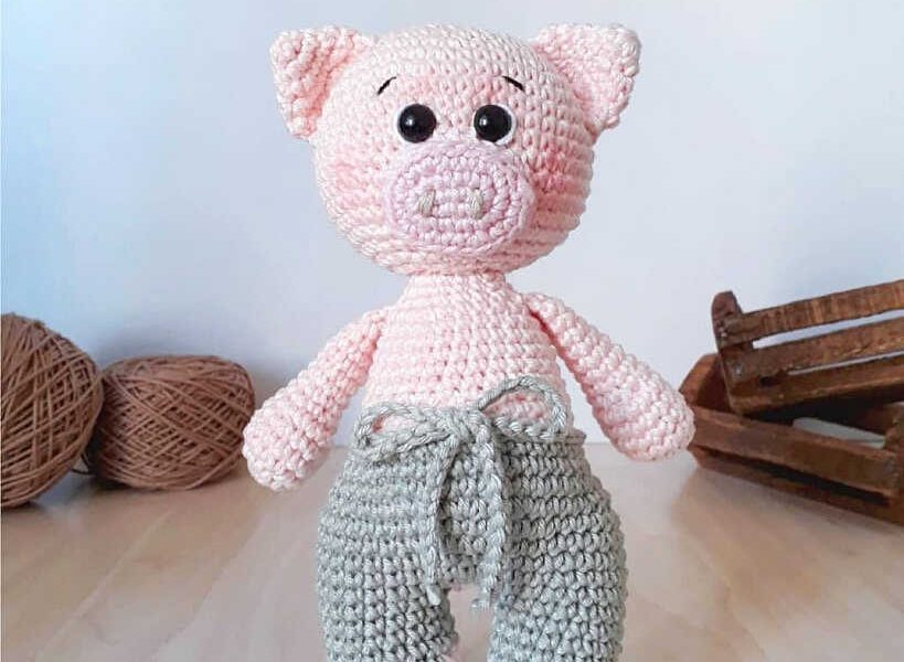 Amigurumi Pig Crochet Free Pattern