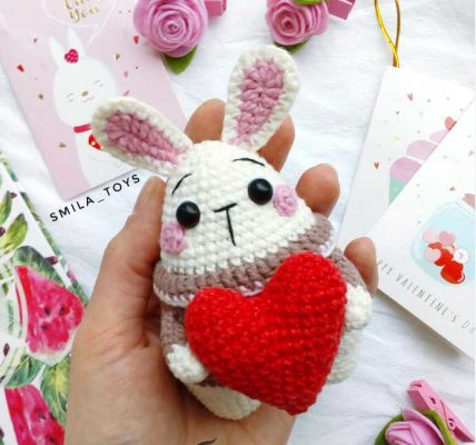 Amigurumi Valentine Bunny Free Pattern