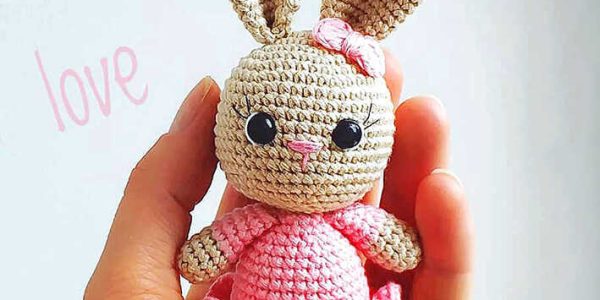 Amigurumi Free Bunny In Dress Pattern