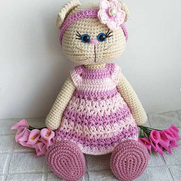 Crochet Cat Lily Amigurumi Free Pattern