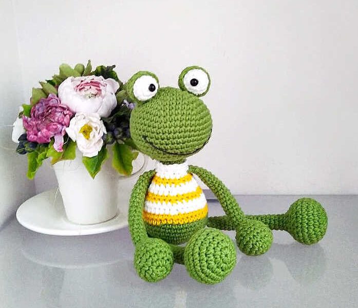 Amigurumi Frog Free Crochet Pattern