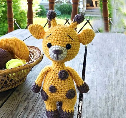 Amigurumi Giraffe Crochet Free Pattern