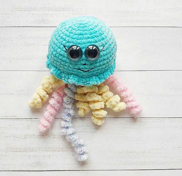 Amigurumi Jellyfish Free Pattern