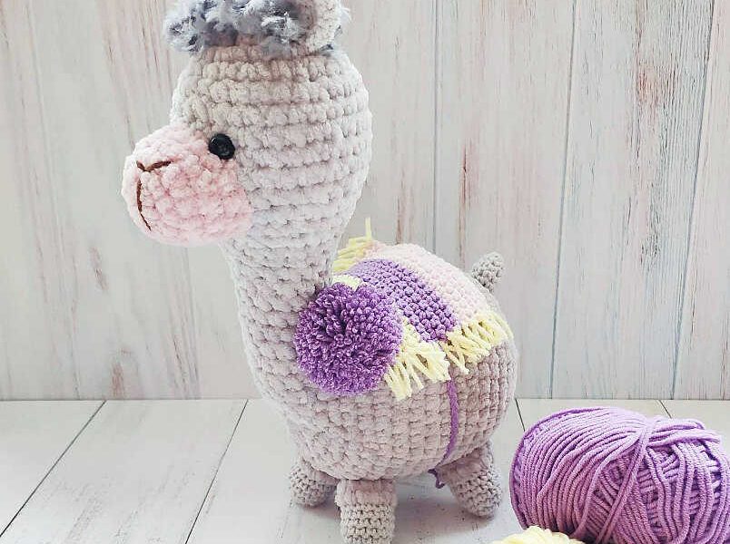 Amigurumi Llama Free Pattern