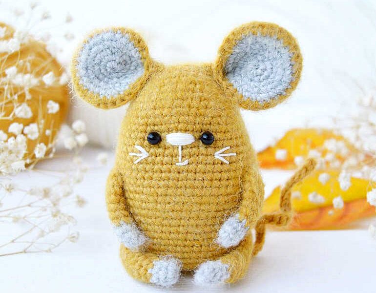 Amigurumi Cute Mouse Free Pattern