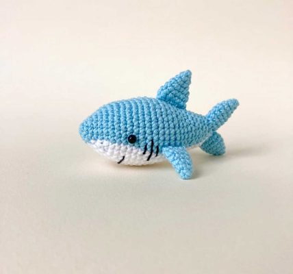 Crochet Baby Shark Amigurumi Free Pattern