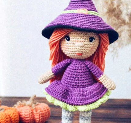 Amigurumi Halloween Witch Free Pattern