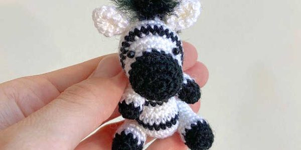 Amigurumi Mini Zebra Free Pattern