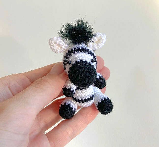 Amigurumi Mini Zebra Free Pattern