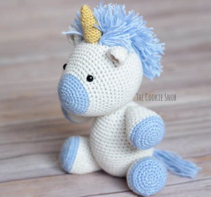 Crochet amigurumi unicorn free pattern