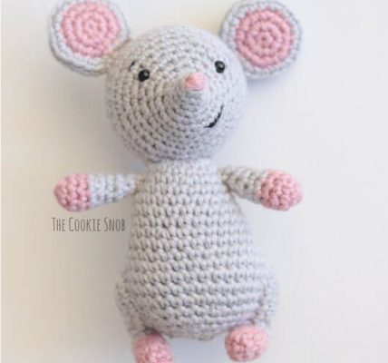 Mitzy Mouse Plushy free pattern